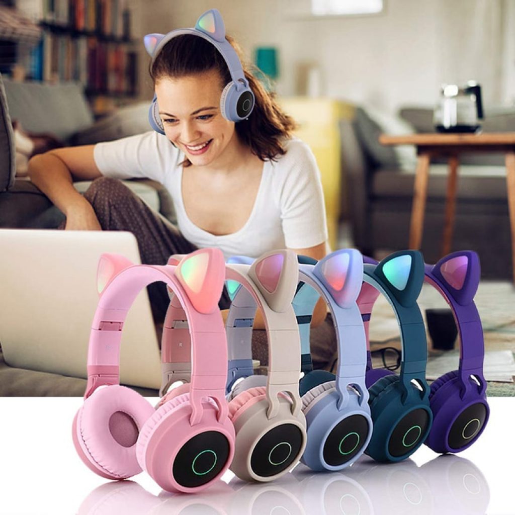 Kids Bluetooth 5 0 Headphones LED light Cat Ears Headset Wireless Earphone HIFI Stereo Bass headphone