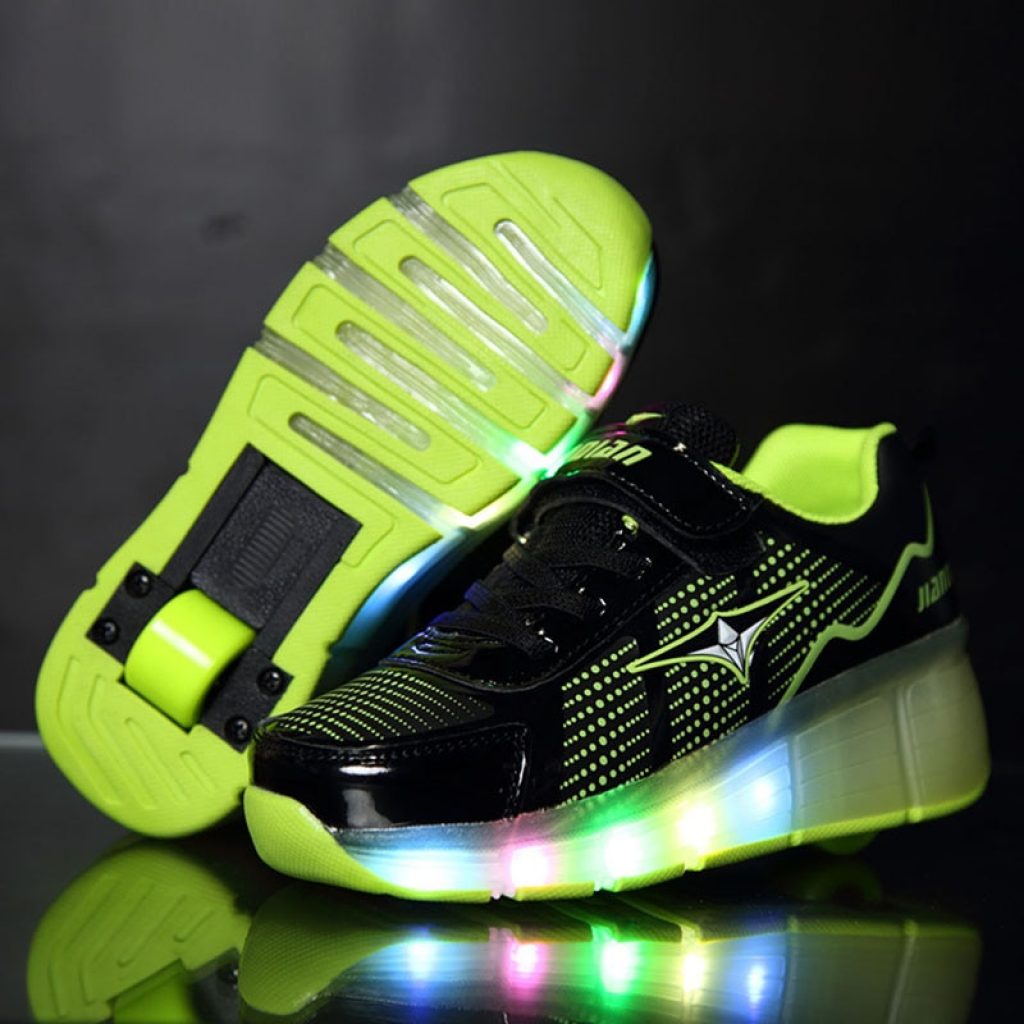 Kids Shoes with LED Lights Children Roller Skate Sneakers with Wheels glowing Led Light Up for 3