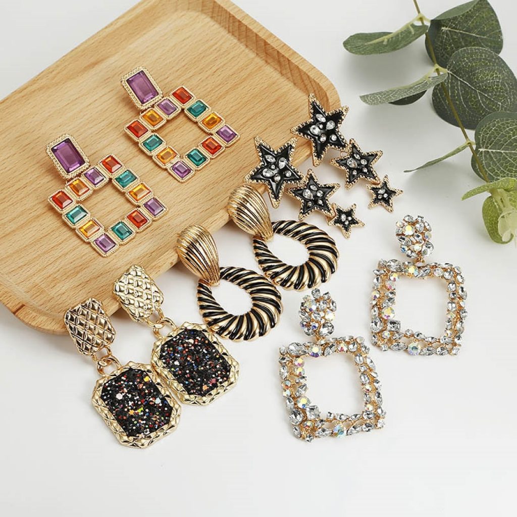 Multicolor Metal Drop Earrings for Women Vintage Exaggeration Geometric earring Bohemian Earring Wedding Jewellery 1