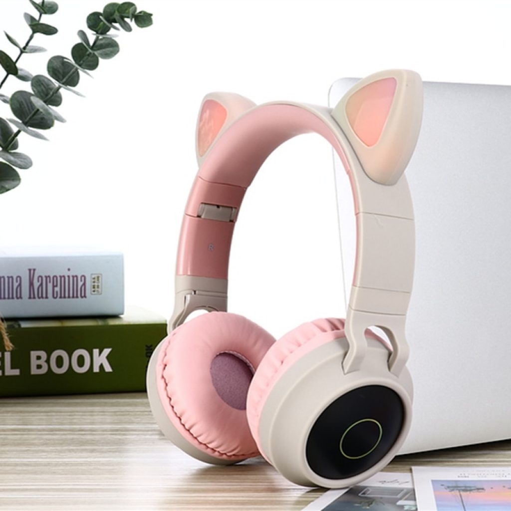 New Arrival LED Cat Ear Noise Cancelling Headphones Bluetooth 5 0 Young People Kids Headset Support 1