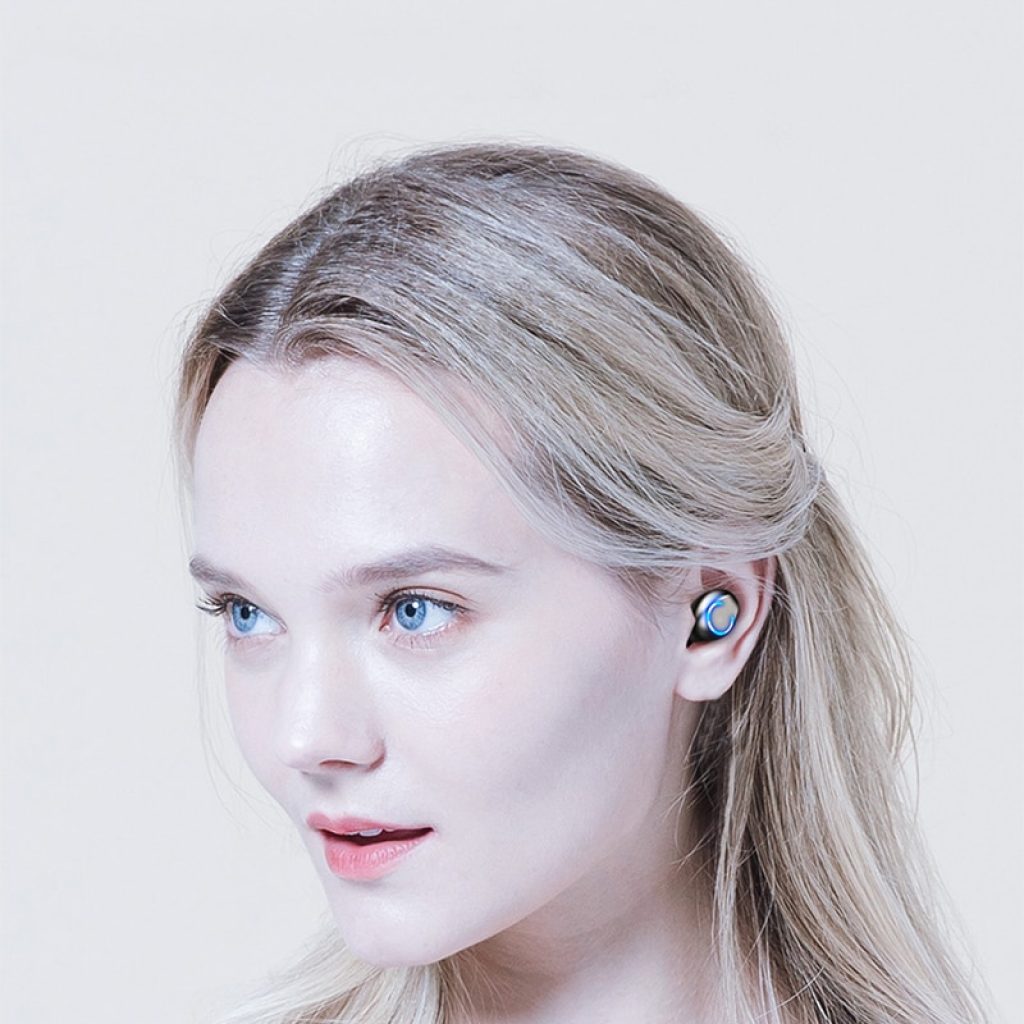 New F9 Wireless Headphones Bluetooth 5 0 Earphone TWS HIFI Mini In ear Sports Running Headset 3
