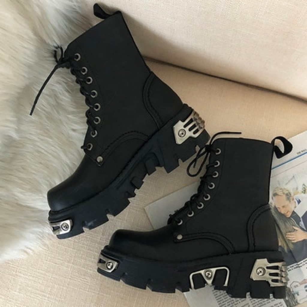 Punk Style Platform Women Ankle Boots Women s Motorcycle Boot Fashion Ladies Chunky Shoes Metal Decor