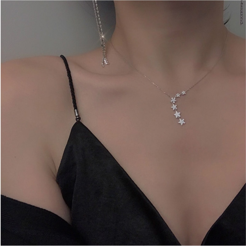 Trendy 925 Sterling Silver Dazzling Cubic Zirconia Shiny Star Pendant Necklace For Women Gift Star Choker