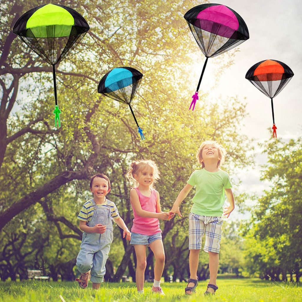 Hand Throwing Mini Soldier Parachute Funny Toy Kid Outdoor Game Play Educational Toys Fly Parachute Sport 4