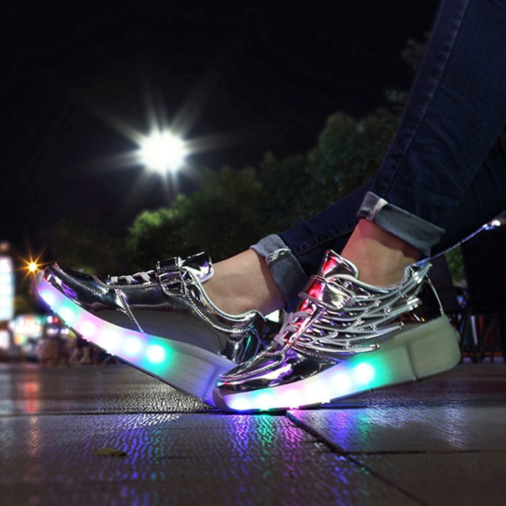 RISRICH Kids LED light roller shoes for boys girl luminous light up skate sneakers with on 2