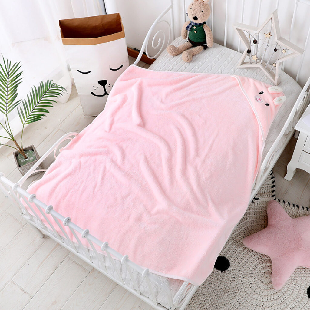 Children Hooded Bath Towel Cute Soft Coral Velvet Fleece Blanket Cartoon Animal Style Newborn Bathrobe Quilt 1