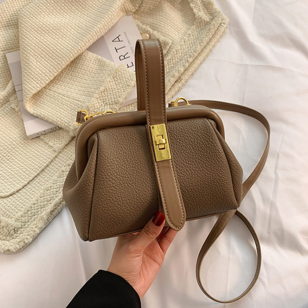 Women s Bags 2023 New Trend Handbags Quality Retro Designer Luxury Crossbody Bags Female Shopping Totes 5